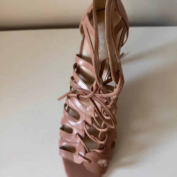 Nine West Elegant Tan Strappy Heels - Picture 10 of 12